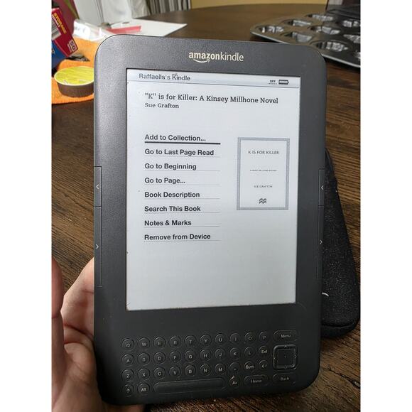 Amazon Kindle Keyboard 3, Wi-Fi, 6" 4GB, D00901 3rd Generation 85 Books - Picture 5 of 16